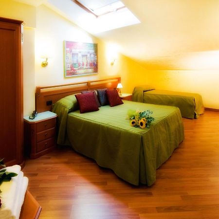 Hotel Bright ローマ エクステリア 写真