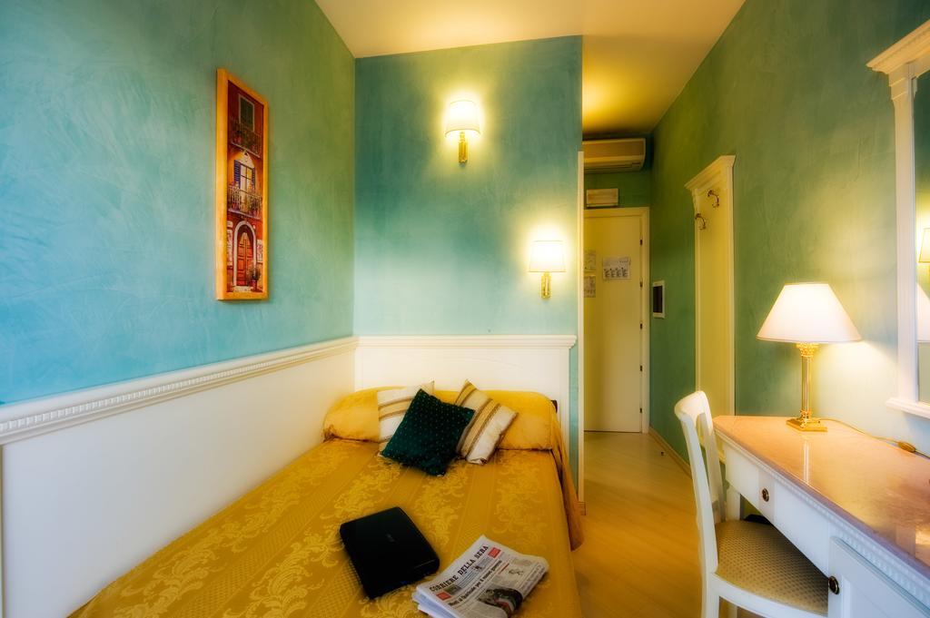 Hotel Bright ローマ エクステリア 写真
