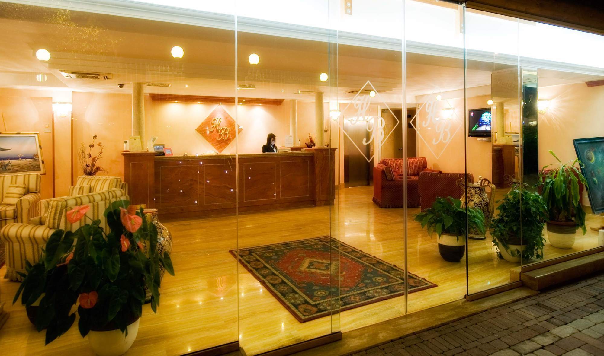 Hotel Bright ローマ エクステリア 写真